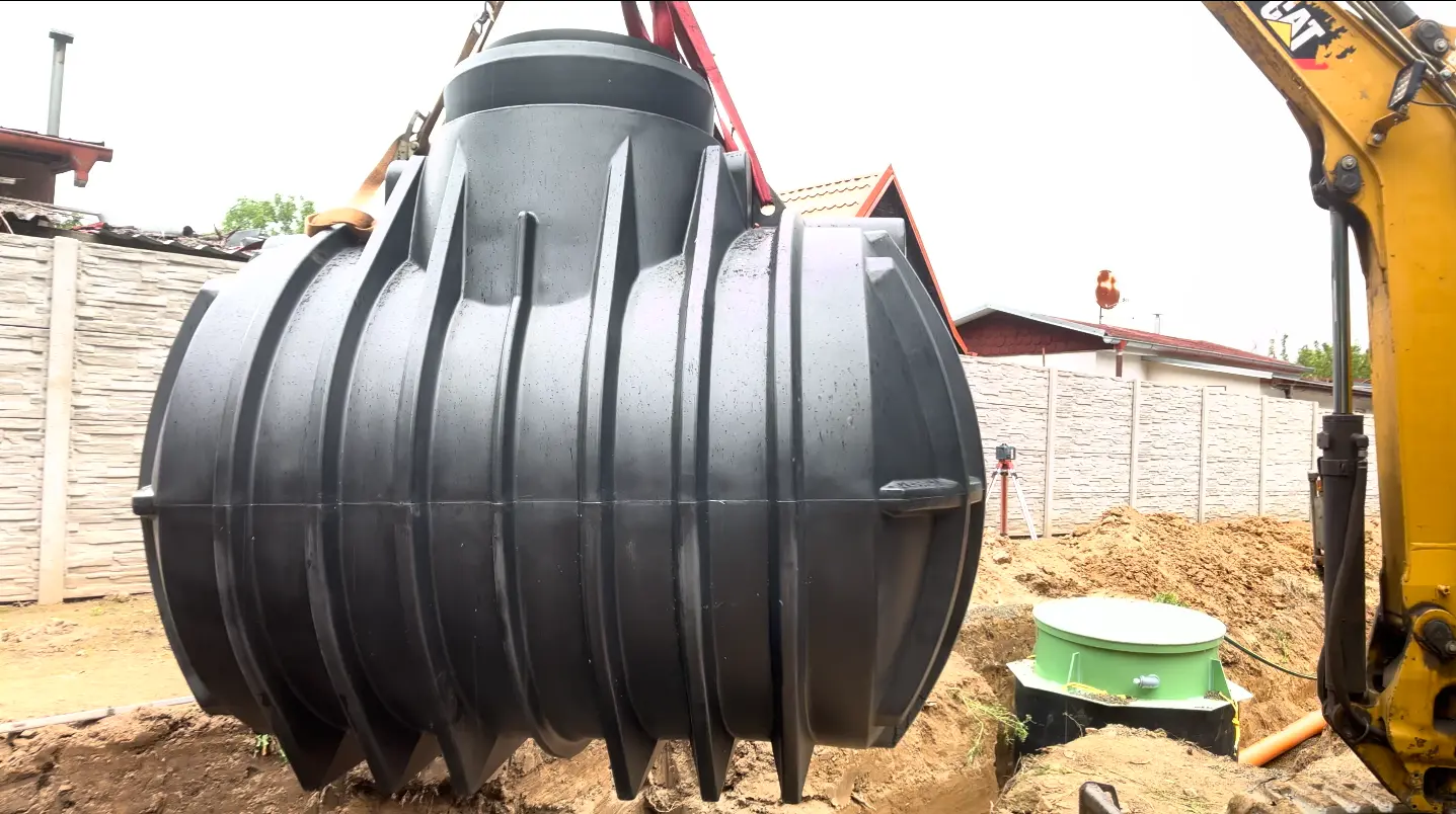 Nádrž na dešťovou vodu na klíč