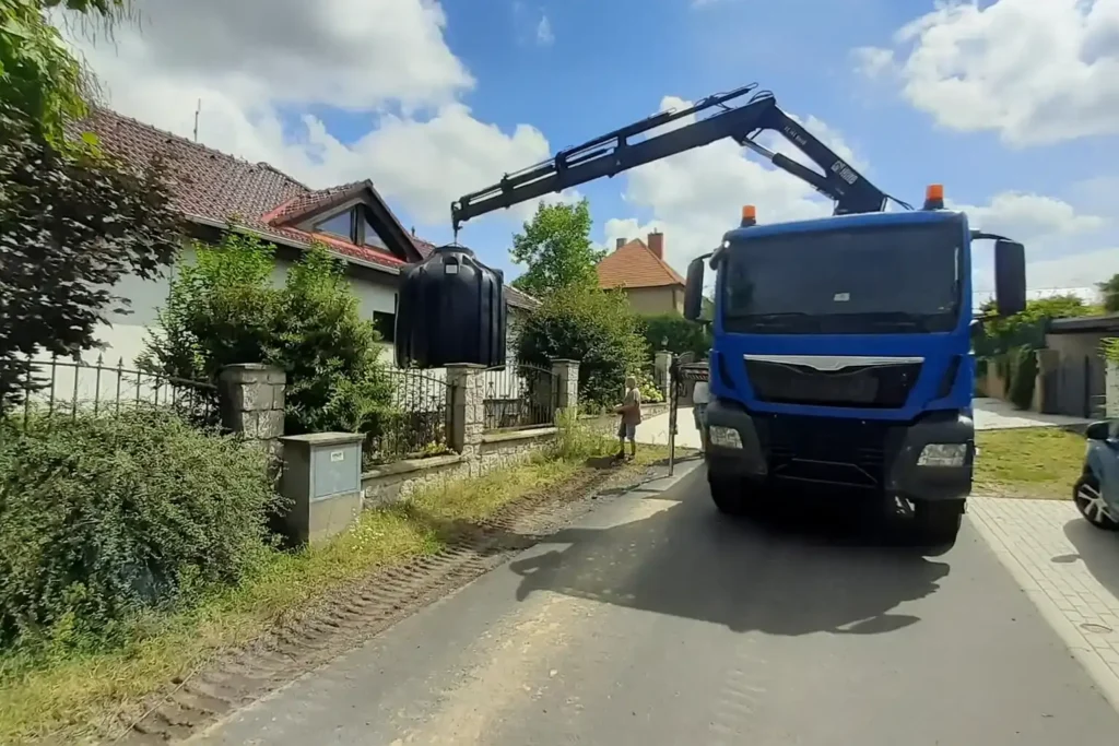 Realizace nádrže na dešťovou vodu na zálivku
